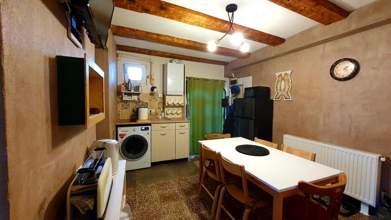 Nomad Apartment Braşov Exterior foto